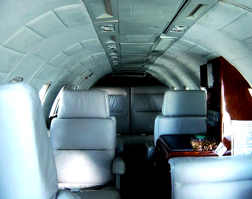 Jet interior restoration 